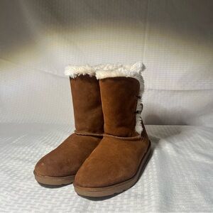 SO Brown Winter Boots with White Fur Trim